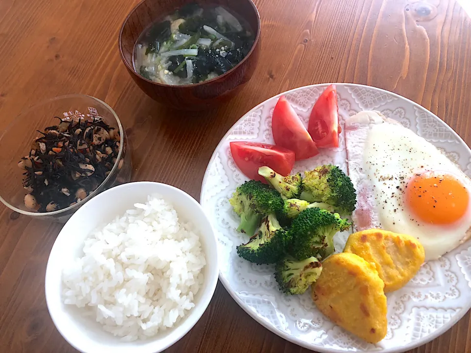 遅めの朝ごはん|あおいさん