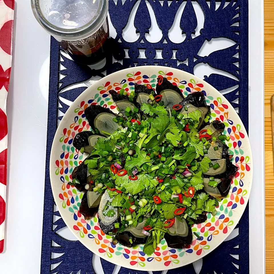 Century egg salad|Ong Sor Fernさん