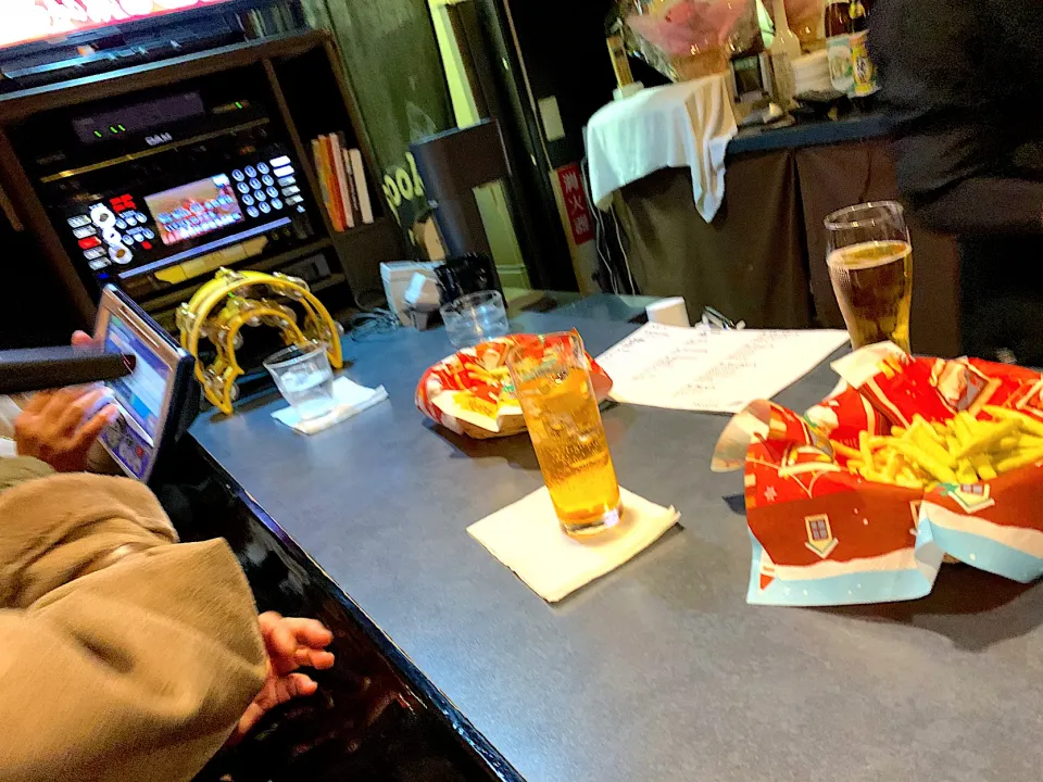 Snapdishの料理写真:石垣島Karaoke Bar Sweetie🌈呑み放題&唄い放題|dabasyuさん