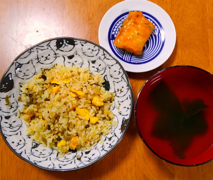 １月１日　高菜炒飯　肉どうふ　わかめスープ|いもこ。さん