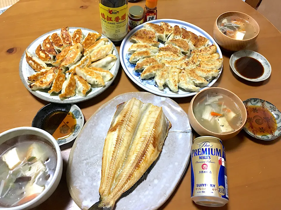 今日の餃子パーティー🥟|さくたえさん