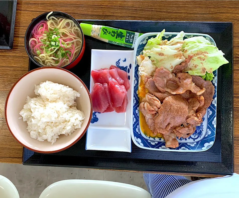 Snapdishの料理写真:🌈石垣島🌈生姜焼き定食special🌈みなと売店🌈¥700.-🌈|dabasyuさん