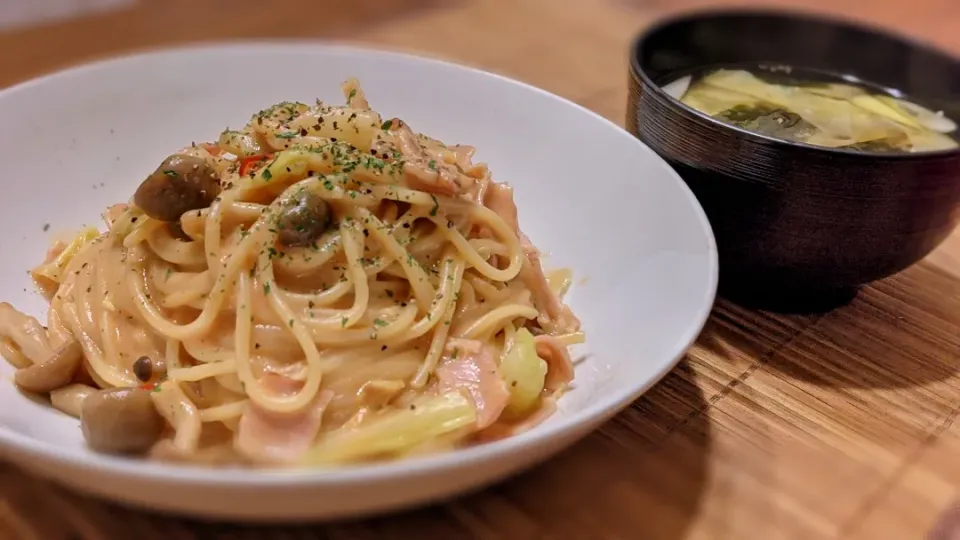 ﾄﾏﾄｸﾘｰﾑﾊﾟｽﾀ〜🍝
の晩ごはん✨|kaz(*･ω･)さん