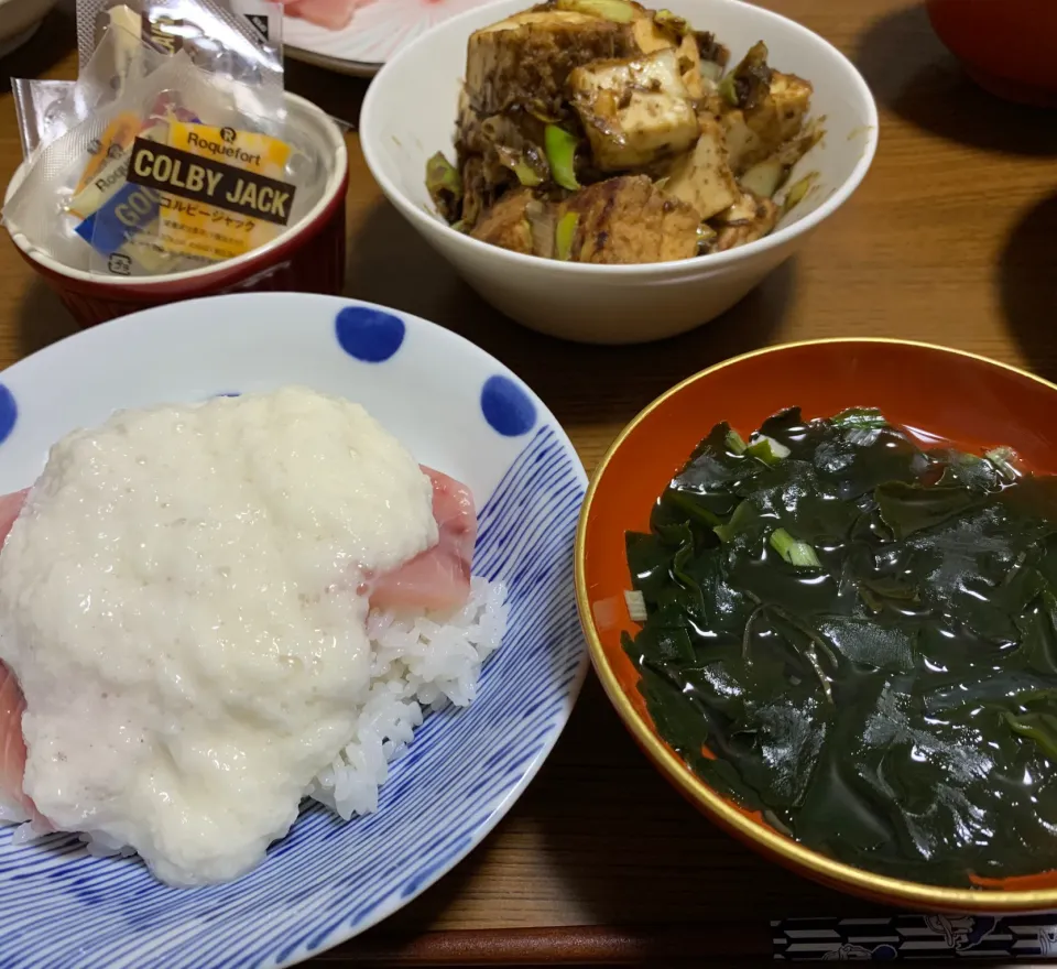 1月5日夜はまぐとろ丼と厚揚げ味噌炒め|とももさん