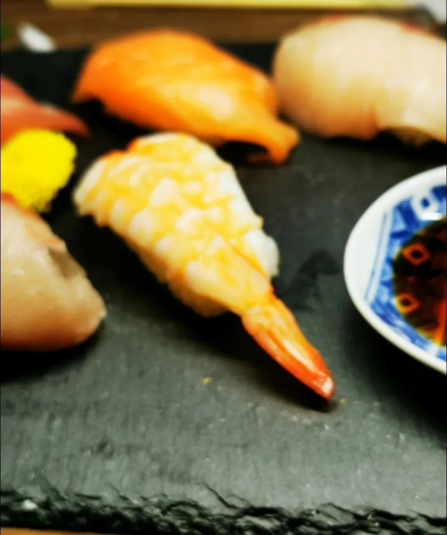 素人にぎり🍣寿司ヾ(˙❥˙)ﾉ|ペンギンさん