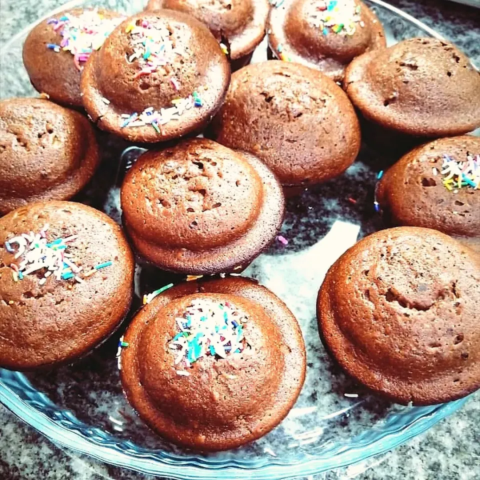 Snapdishの料理写真:Homemade cupcakes for happy kids|Christelle S. Karamさん