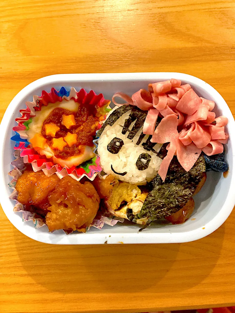 Snapdishの料理写真:カナヲちゃん弁当|フラガールさん