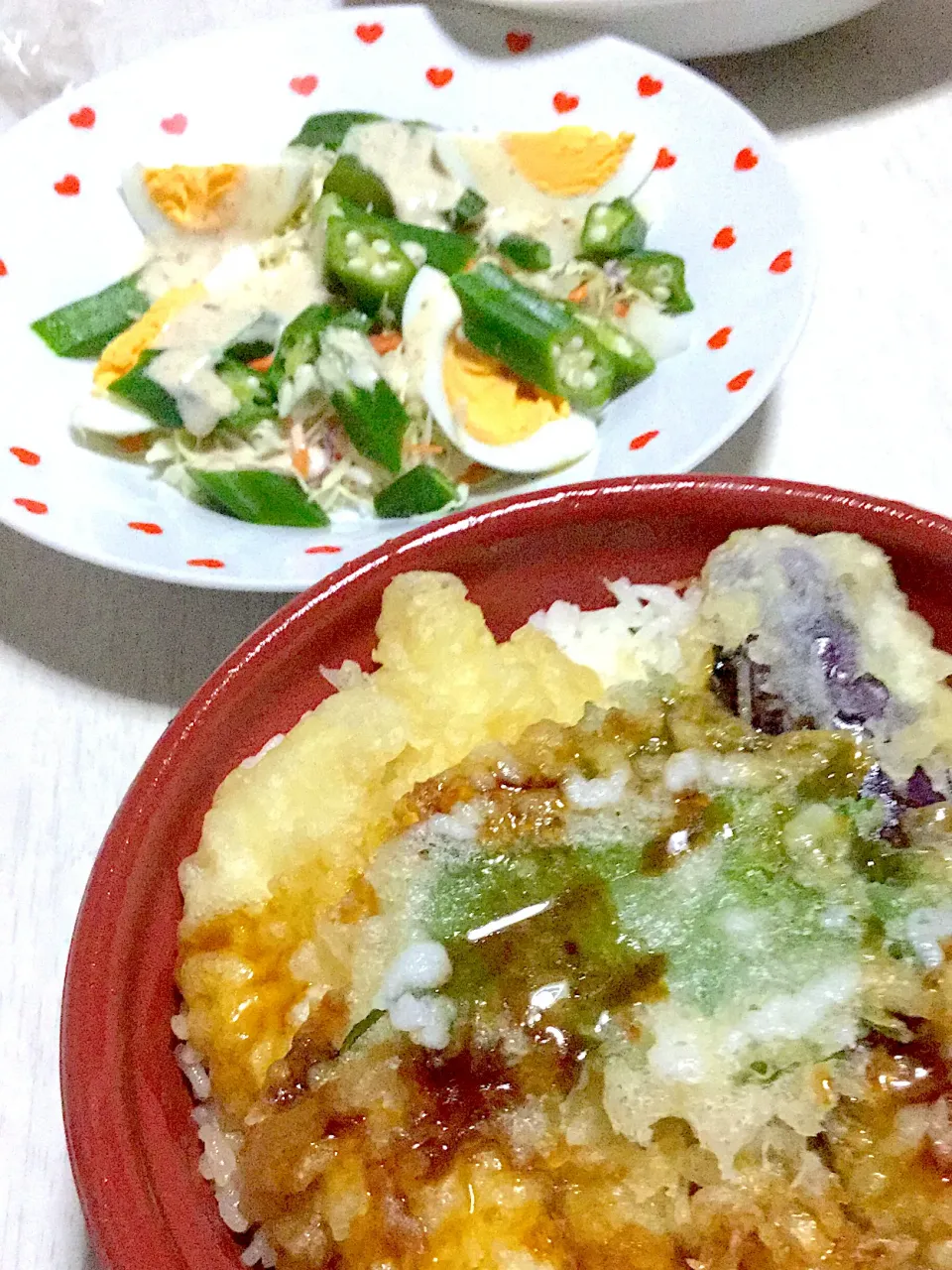 Snapdishの料理写真:ポイントで天丼、サラダ|Ayaさん