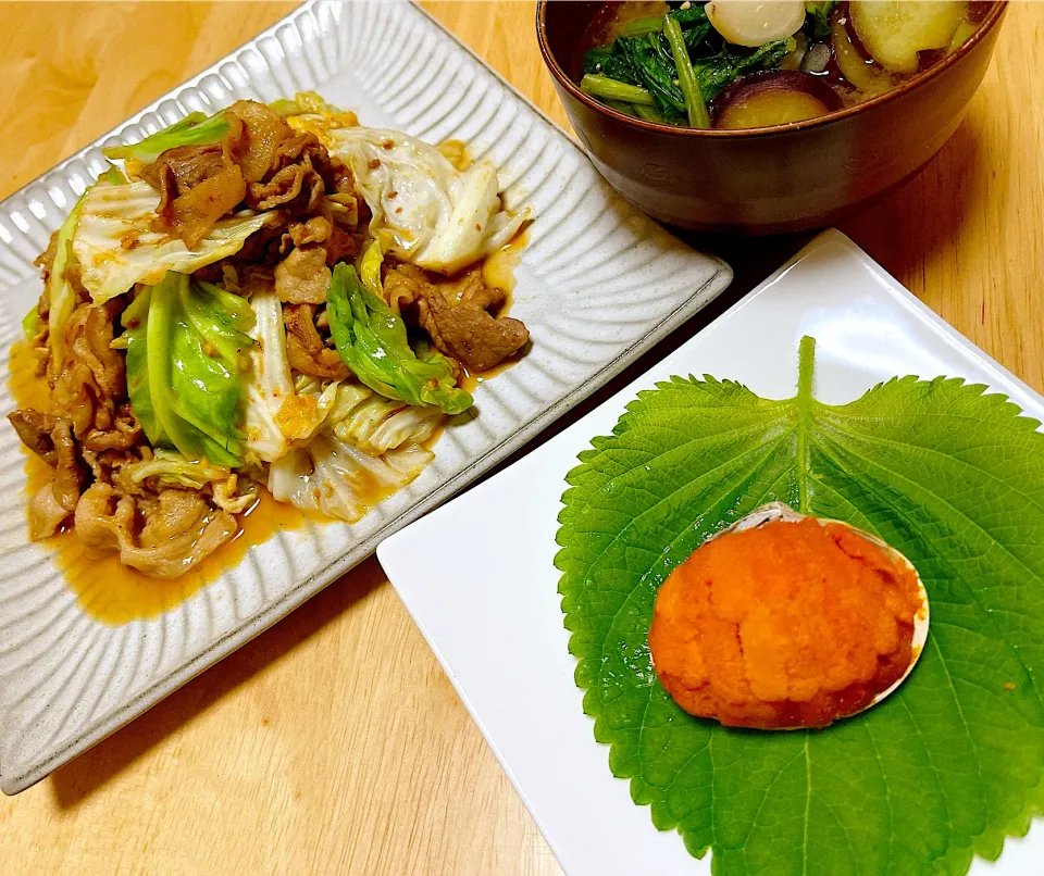 焼きウニ＆豚肉とキャベツと卵の醤油炒め|namiiin.727さん