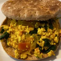 Snapdishの料理写真:Tofu Scramble|veganaさん