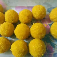 Snapdishの料理写真:laddu😋💯👍|💕HinaJibran💕さん