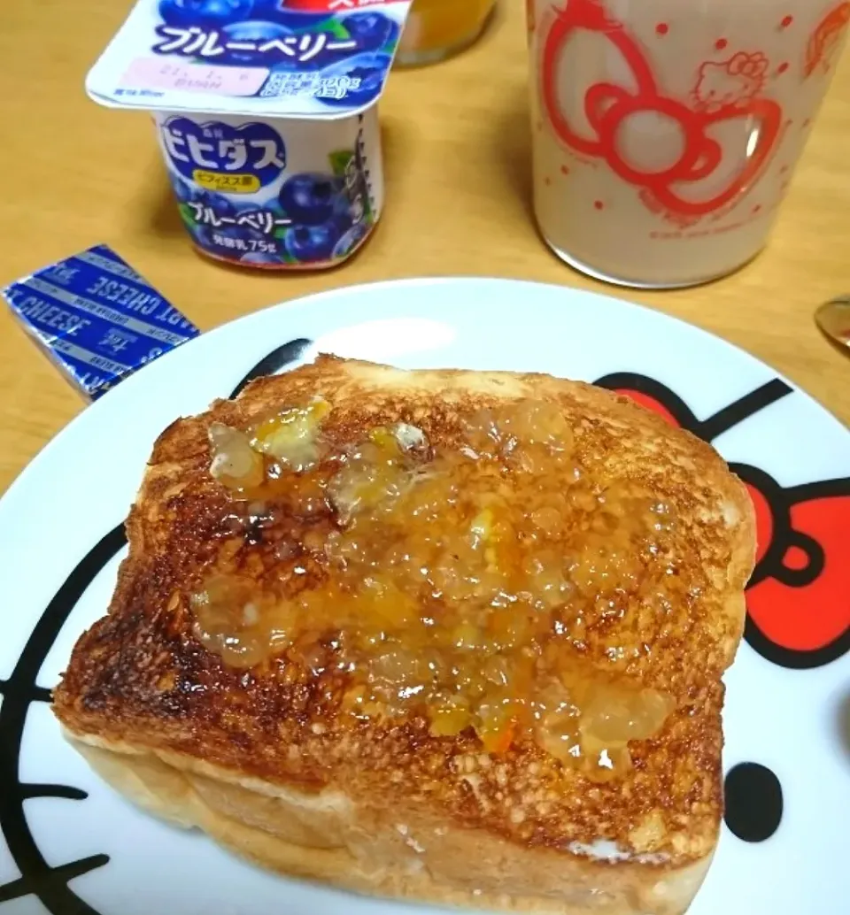 朝食🍞|しまだ ちえこさん