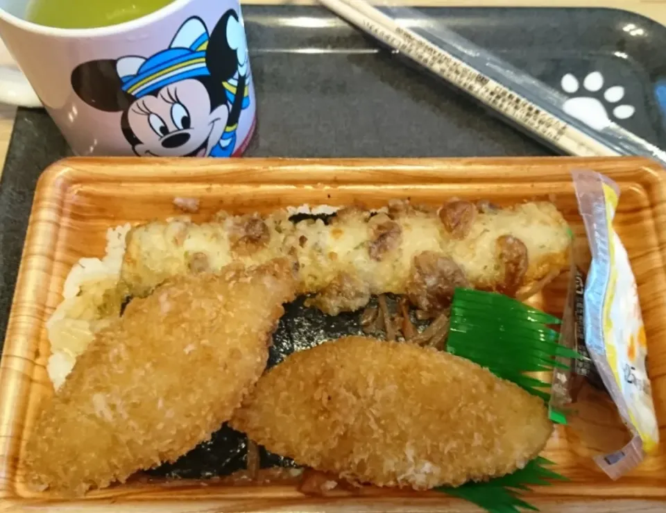 Snapdishの料理写真:オリジン弁当の海苔弁|しまだ ちえこさん