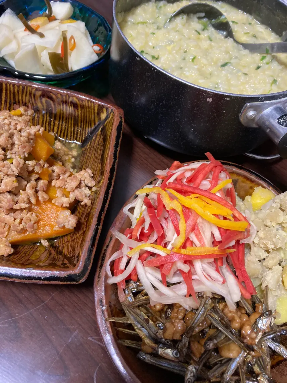 1月7日晩ご飯。七草粥、かぼちゃのたいたん、おせち残り食べきり。おせちもうないの寂しい笑|あやさん