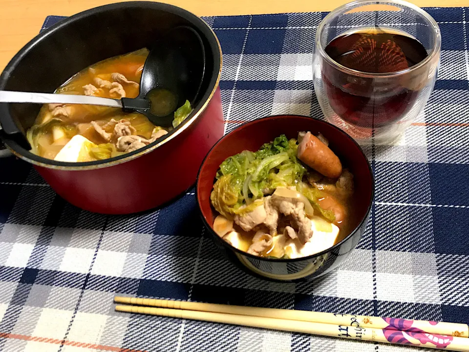 Snapdishの料理写真:余り物キムチ鍋|しょーごさん