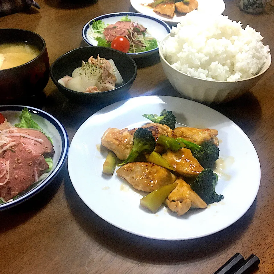 からあげビールさんの料理 ご飯が進む♪鶏肉とブロッコリーの味ぽん照り焼き|あっつさん