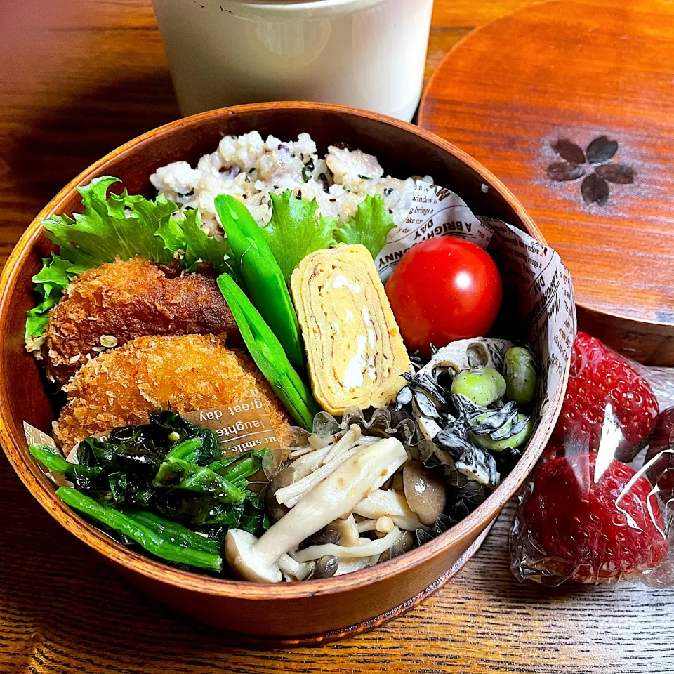 Snapdishの料理写真:🙂ホタテクリーミーコロッケ弁当🙂|Laniさん