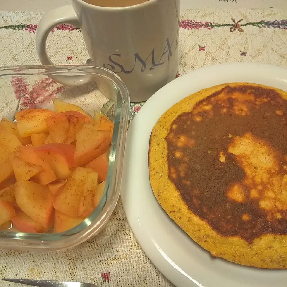 今日のデザート
※おからパウダーパンケーキ
※シナモンりんご|れあMIXさん