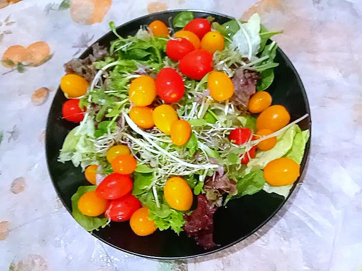 Healthy Salad
#eat clean and healthy❤️|steady chanさん