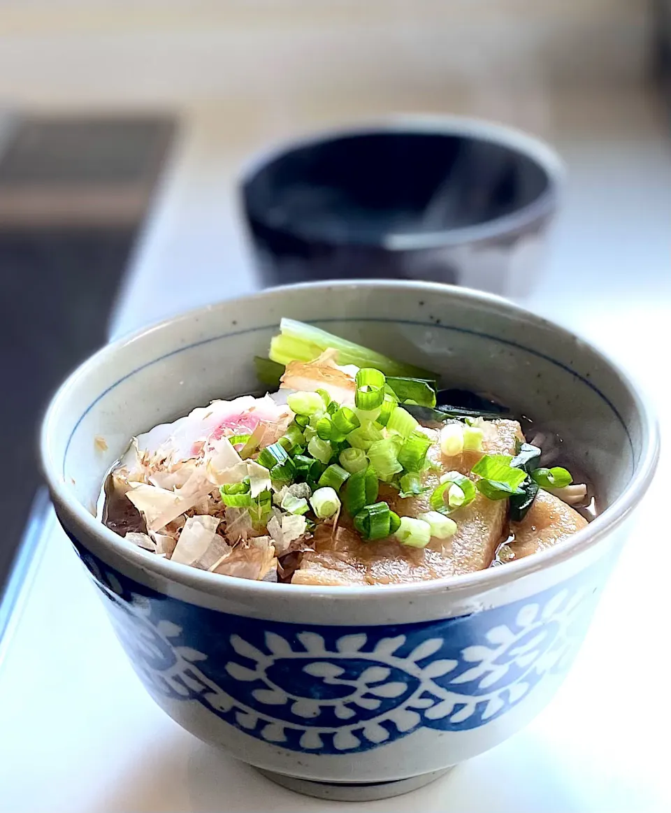 温かいお蕎麦でお昼ごはん|かっちゃん杉さん