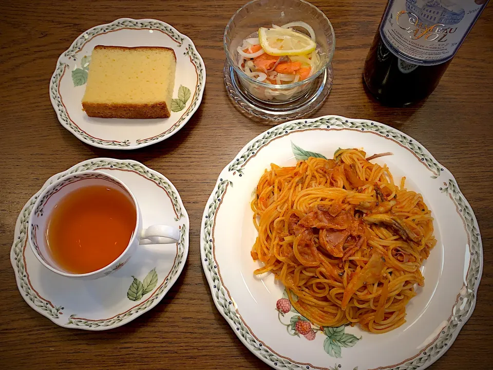 自家製レモンとスモークサーモンのマリネ🍋生ハムと舞茸のパスタ🍝今日の昼食20210109|rococoさん