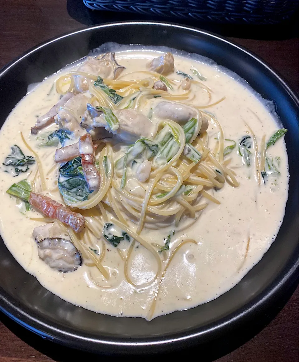 広島産かきとグアンチャーレのクリームパスタ|moca777さん