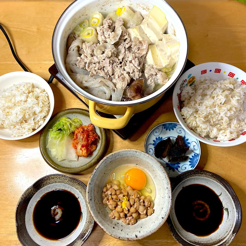 Snapdishの料理写真:GGGさんの料理 豚肉と白菜の鍋ーーー❤️
#余ってた大根も追加|Makokoさん