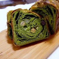 抹茶のデニッシュパン