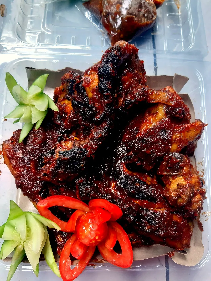 ayam bakar|rumah binarさん