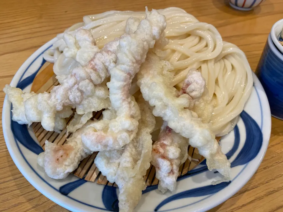 Snapdishの料理写真:イカ天ざるうどん大盛🦑🌋|buhizouさん