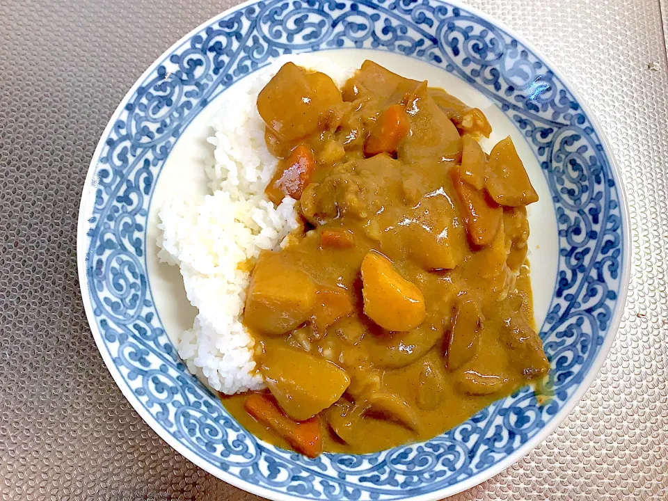 カレーライス🍛今日の昼食20210110|rococoさん