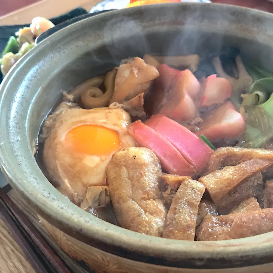 Snapdishの料理写真:寒い日には味噌煮込みうどん|mokoさん