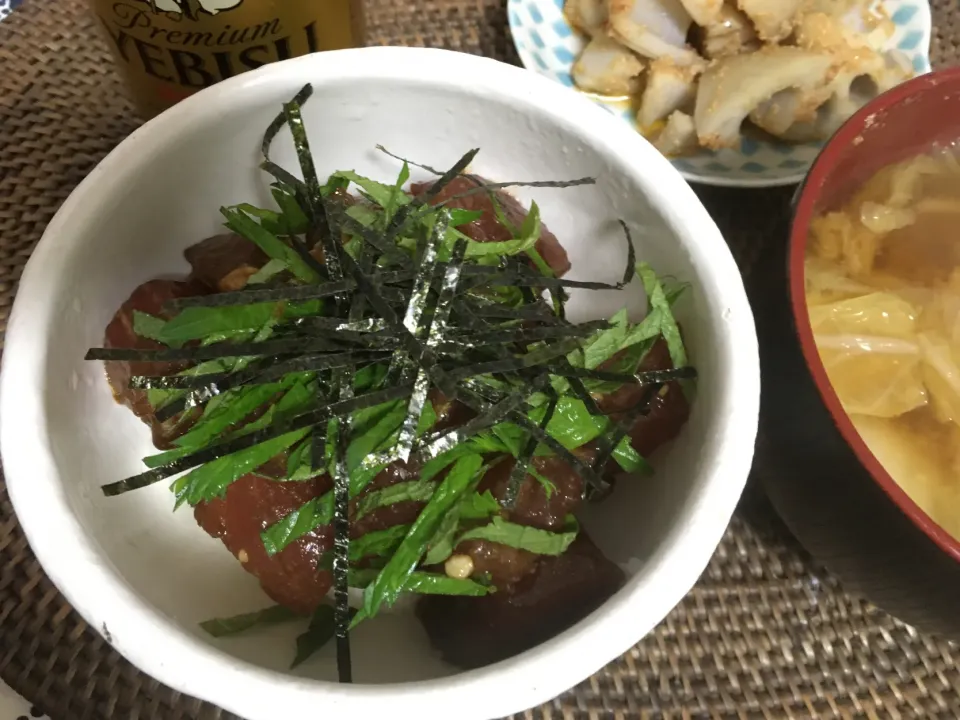 Snapdishの料理写真:ニンニクしょうゆ漬け丼|*なおみん*さん