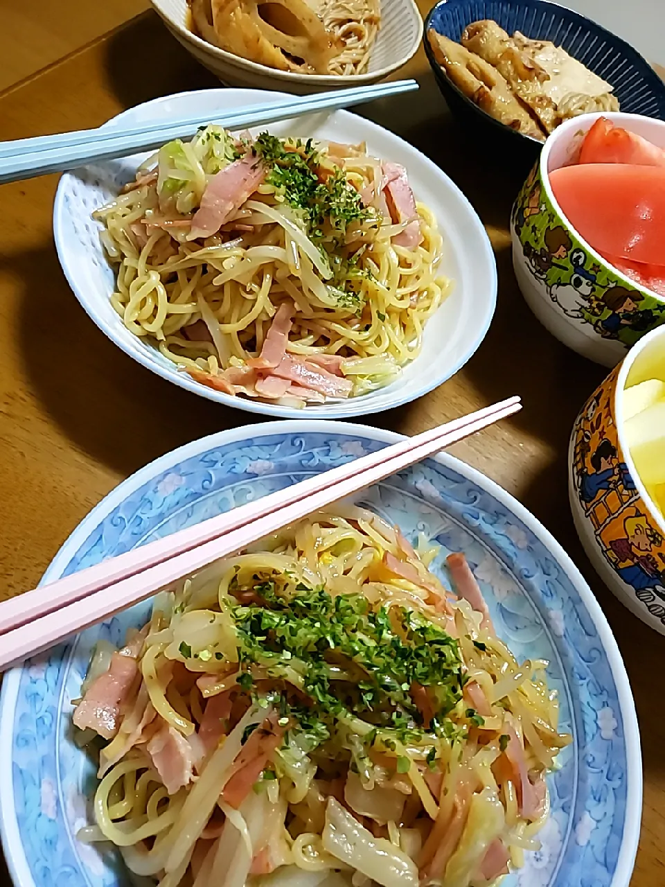 白菜ともやしとベーコン入り焼きそば🎶|aiさん