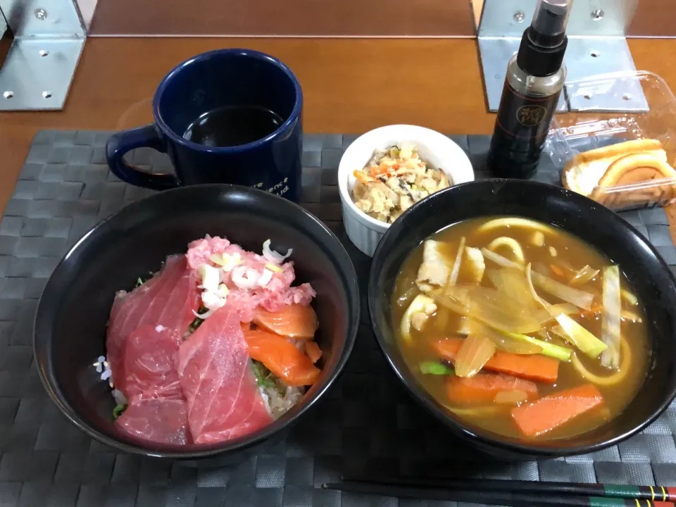 Ohana夕食　海鮮丼、カレーうどん|Ohanaさん