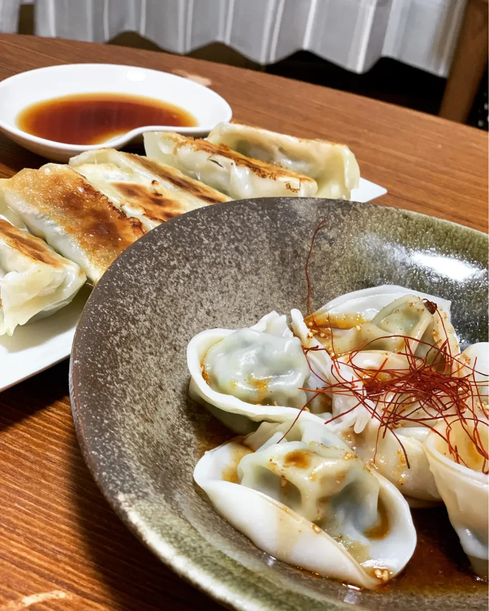 Snapdishの料理写真:餃子三昧🥟|すーさん