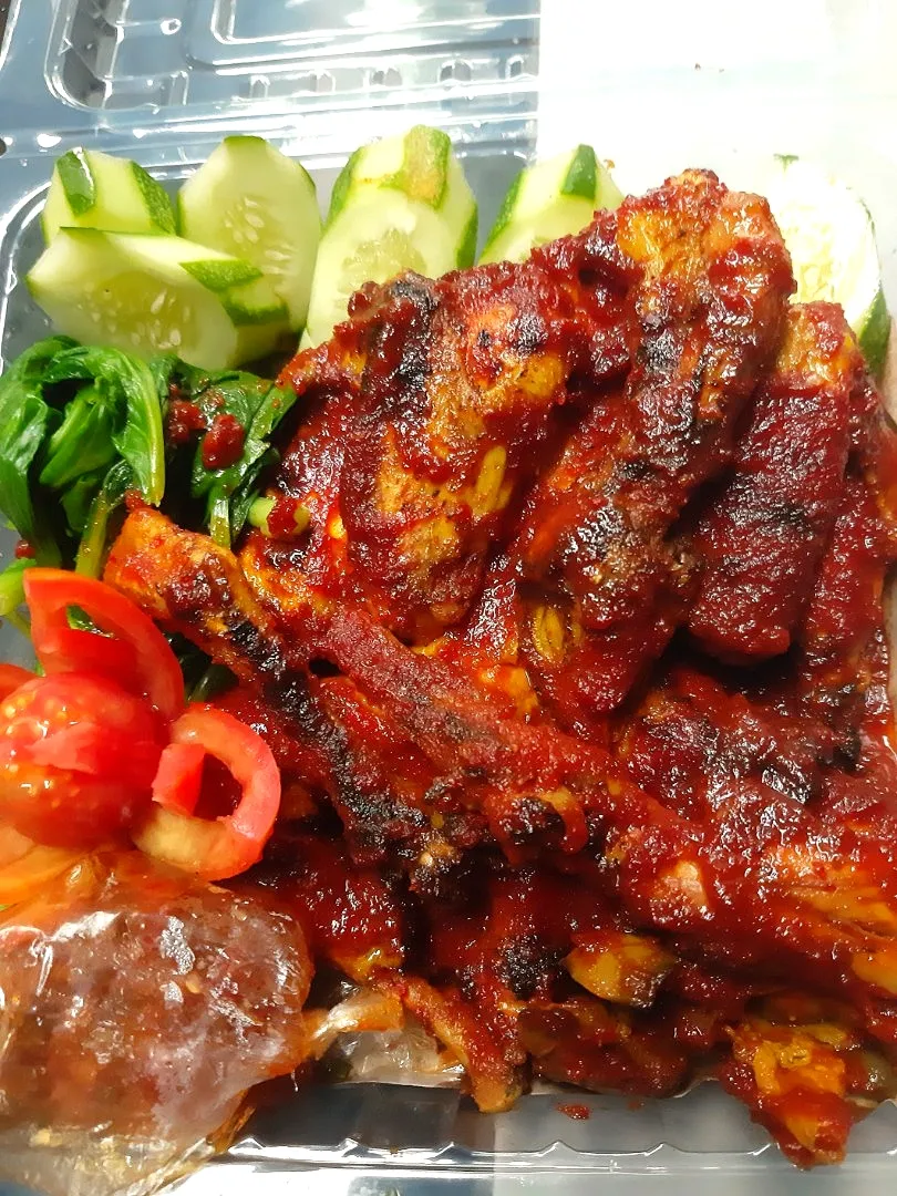 ayam bakar|rumah binarさん