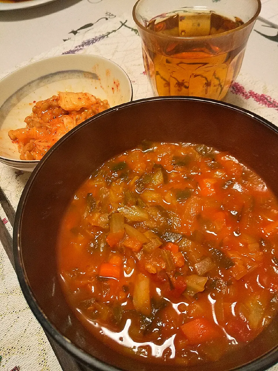 今日の晩御飯
※ミネストローネ
※納豆キムチ
※焼酎麦茶割り|れあMIXさん