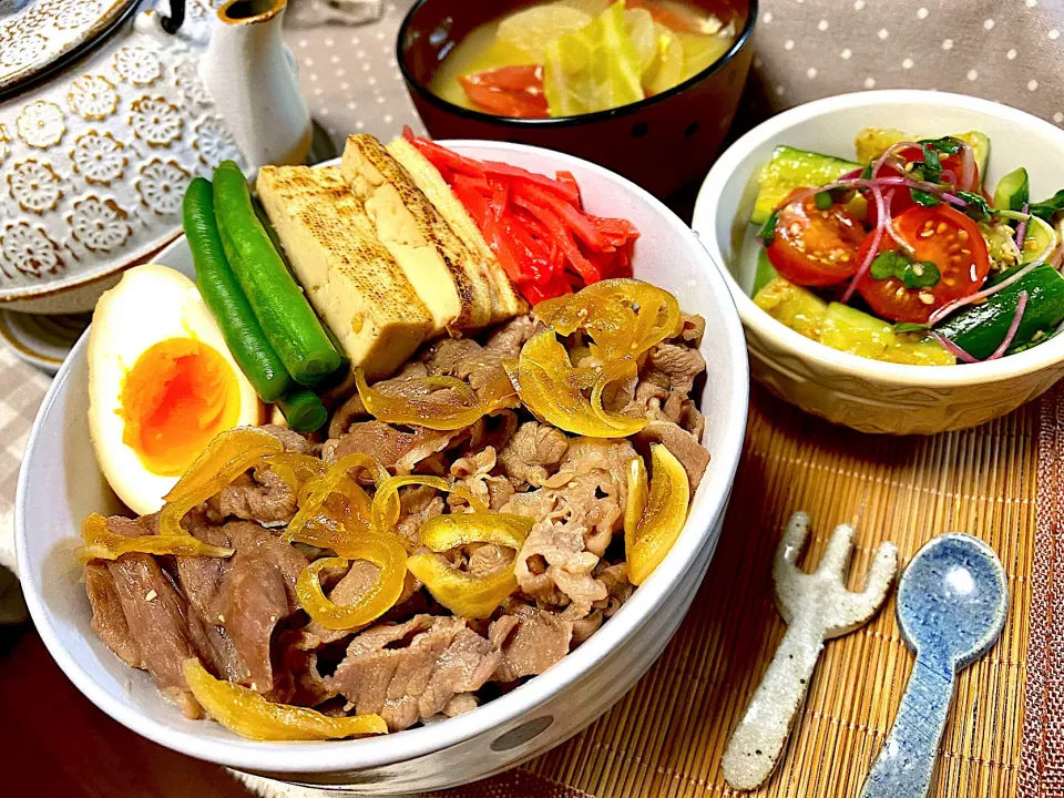 🐮 牛丼 🐮 《マンガ飯📚再現》
〜 煉獄さんの牛鍋辨當・牛鍋弁当のマネ 〜
🍚 どんぶり𝕧𝕖𝕣𝕤𝕚𝕠𝕟 🍚|がぁがさん