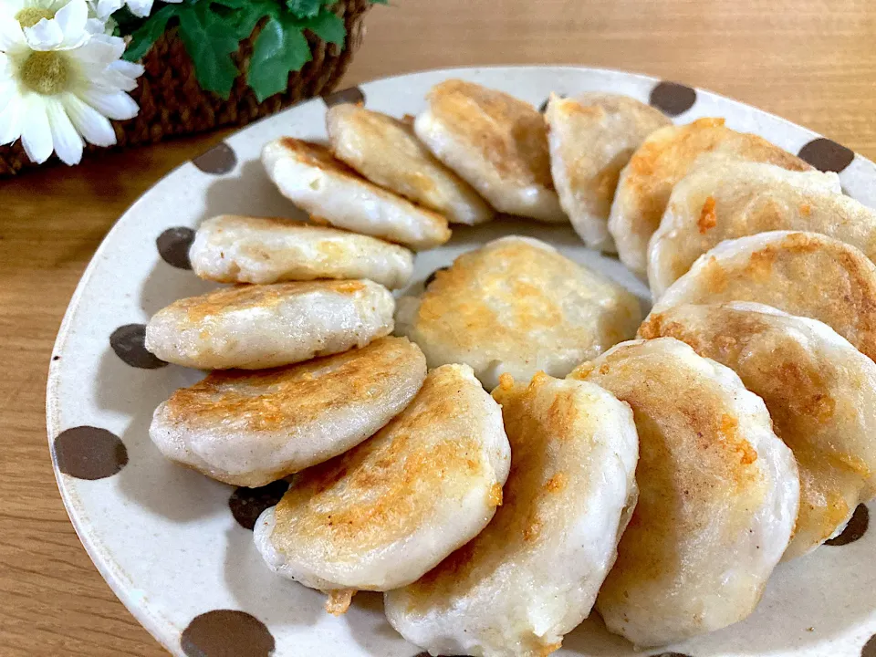 Snapdishの料理写真:ユッキーさんの料理 チーズ入り～里芋のいももち|＊抹茶＊さん