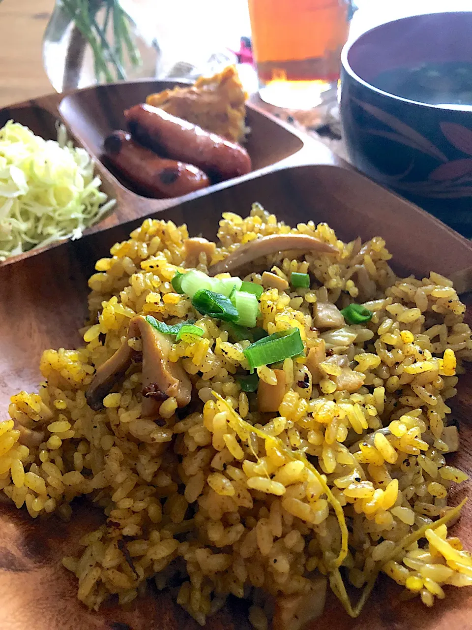 Snapdishの料理写真:牛肉のうま煮リメイク☺️炊き込みご飯〜👍|Tina Tomoko😋さん