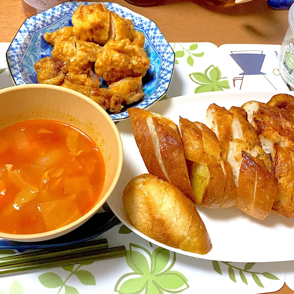 スープと明太子フランスパンとお惣菜の唐揚げ|みんみんさん