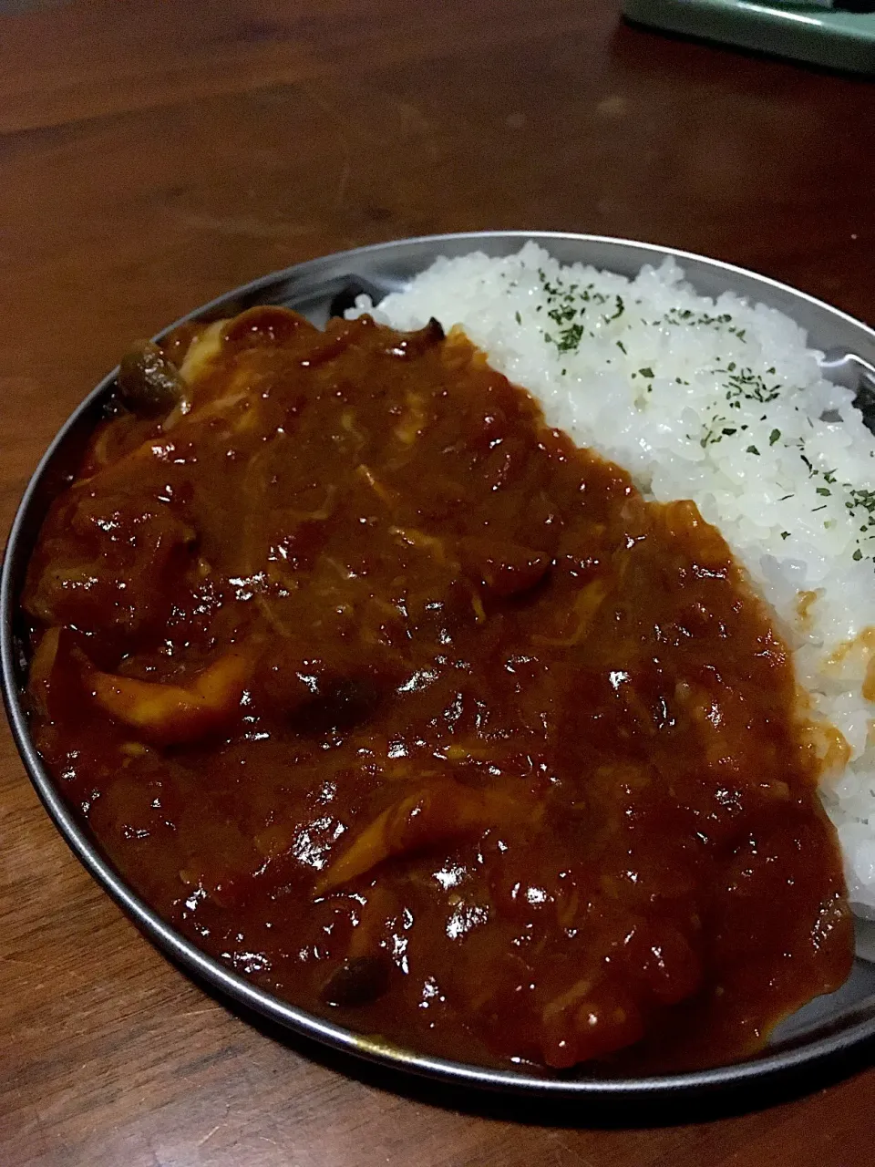 牛すじトマトカレー|kozzyさん