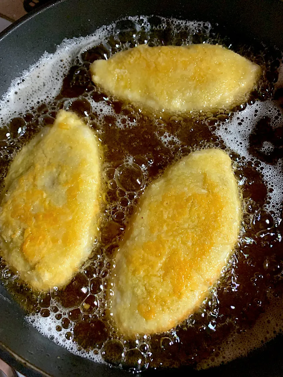 シュトママさんの料理 ドライイースト入れ無いカレーパン|シュトママさん