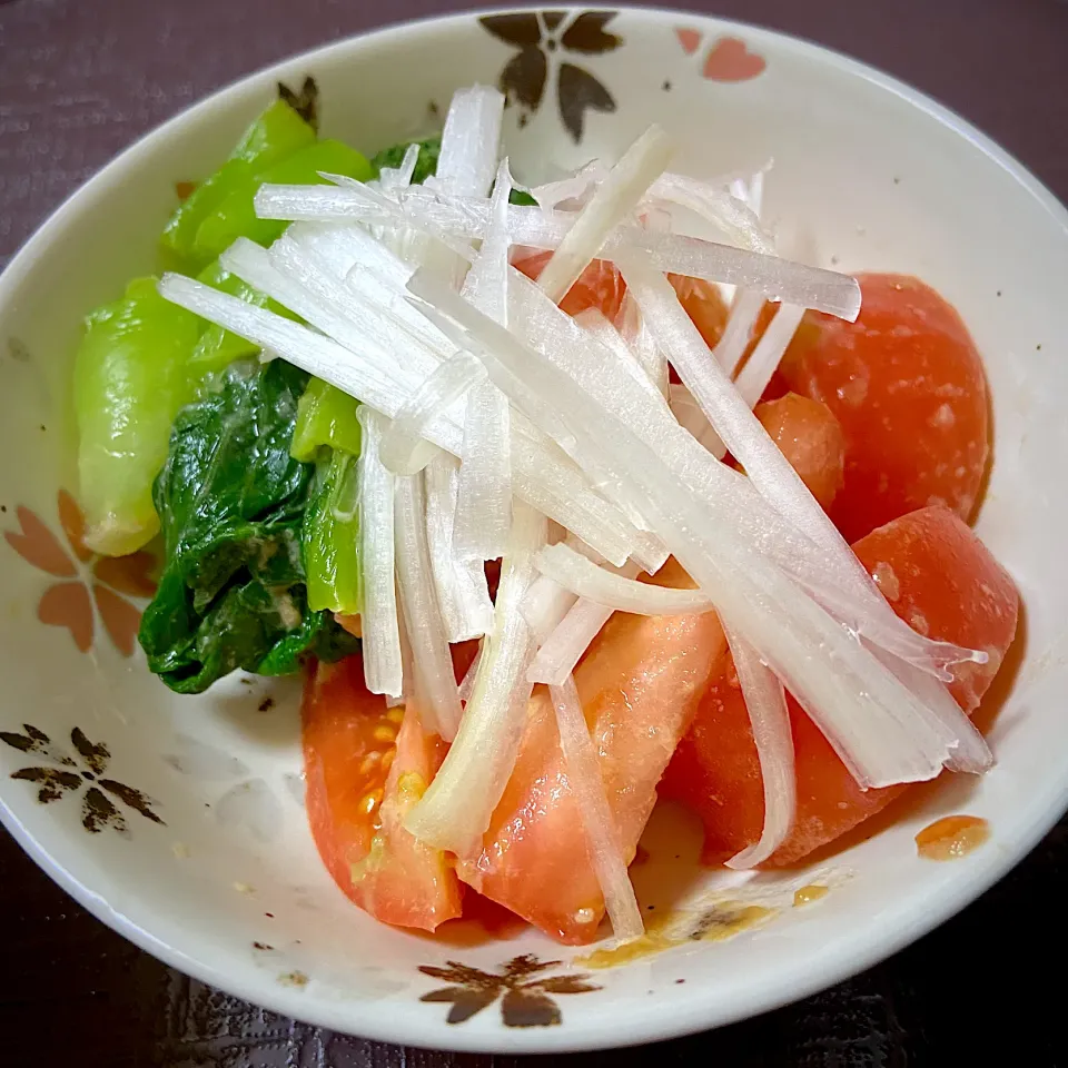 トマトの芝麻醬和え|林とびぃさん