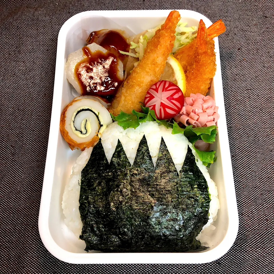 Snapdishの料理写真:でっかいおむすび弁当|emichococo625さん