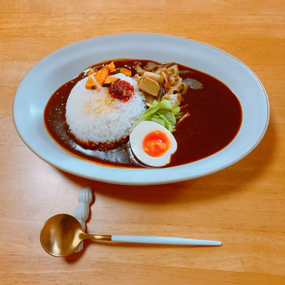 きのこと野菜のカレー🍛|ちゃみこさん