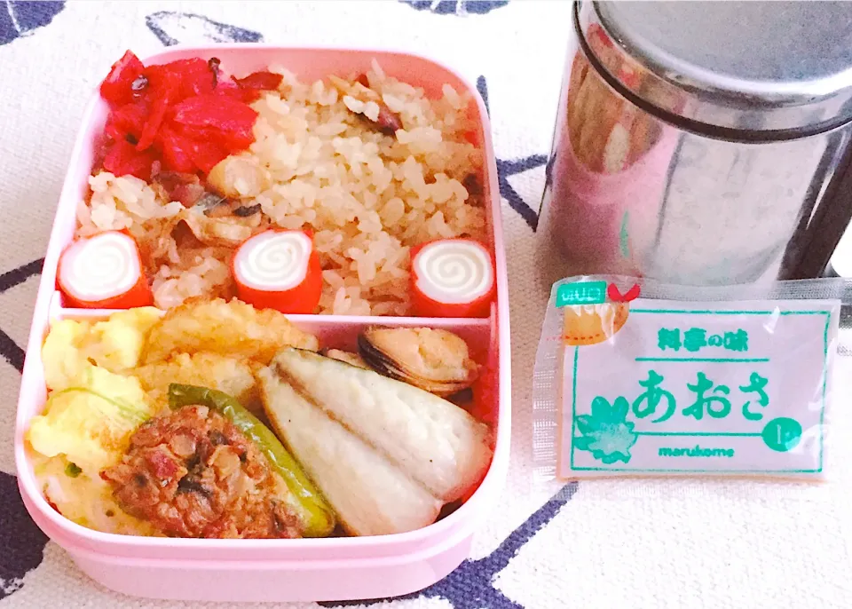 Snapdishの料理写真:娘へのお弁当|🌻ako ·͜·♡peco🌻さん