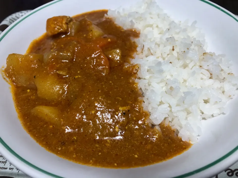 スパイスチキンカレー|よっしーださん