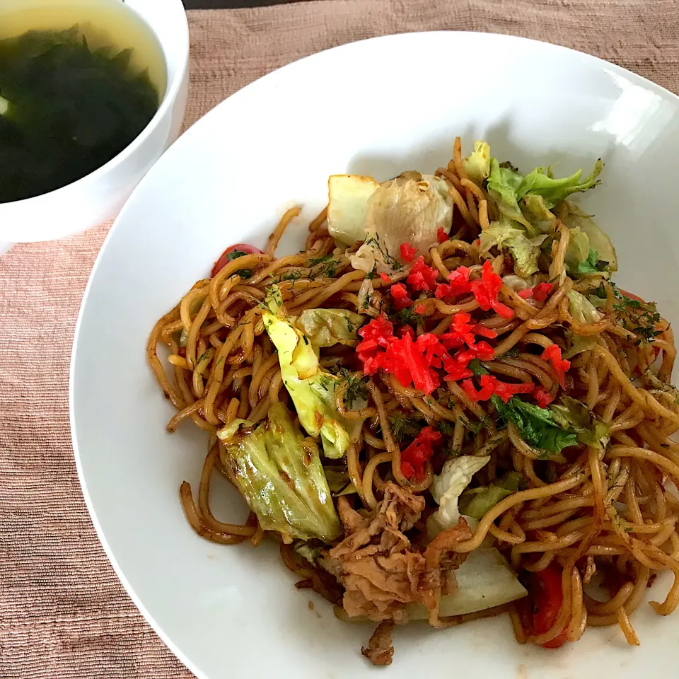 焼きそば、わかめスープ|純さん